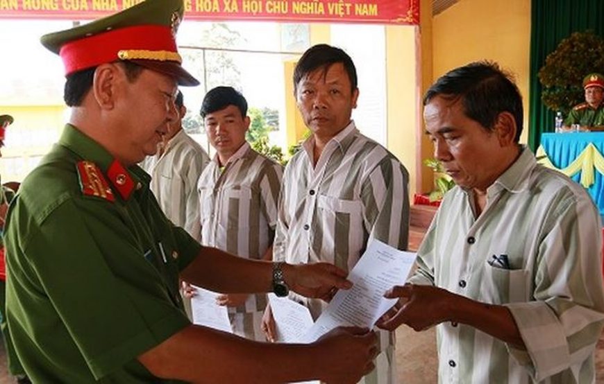 Tội cướp và tội cướp giật tài sản có gì khác nhau ?