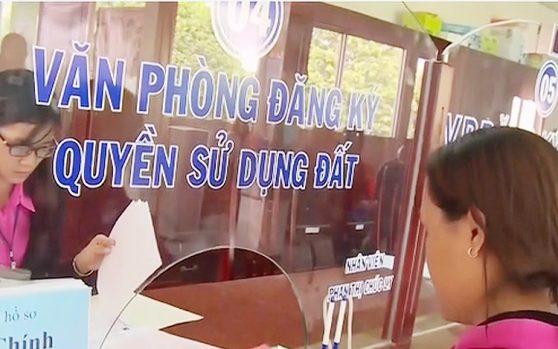 Hồ sơ nộp khi thực hiện thủ tục đăng ký biến động đất đai, tài sản gắn liền với đất