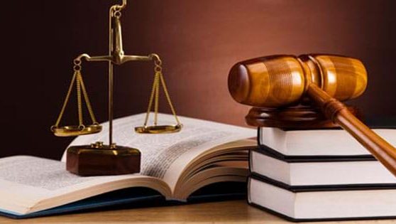 Thẩm quyền giải quyết tranh chấp hợp đồng chuyển quyền sử dụng đất mà người nhận chuyển quyền đã được cấp “sổ đỏ”