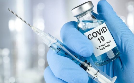 CÓ BẮT BUỘC TIÊM VẮC XIN COVID-19 HAY KHÔNG?
