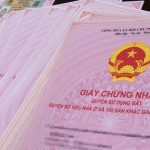 Giấy chứng nhận quyền sử dụng đất, quyền sở hữu tài sản gắn liền với đất được cấp cho ai? Khi nào? Thành phần hồ sơ đăng ký cấp lần đầu?