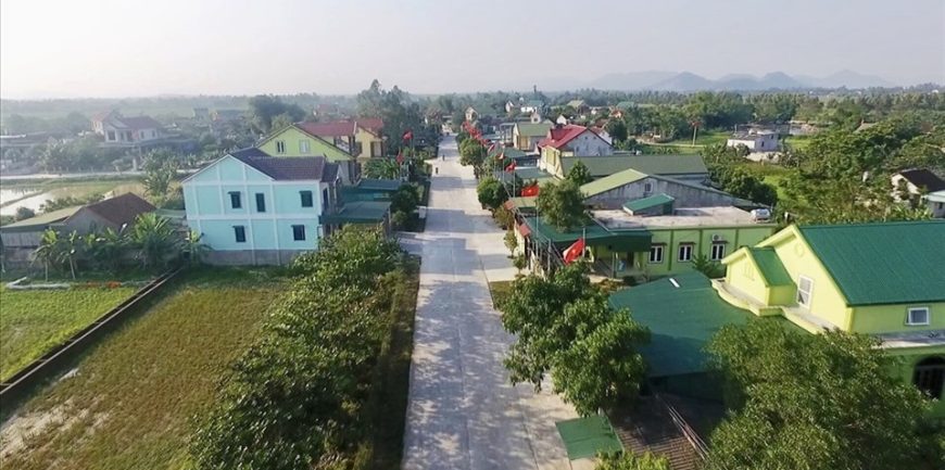 Bố mẹ cho con đất có phải nộp thuế TNCN và thuế trước bạ nhà đất không?