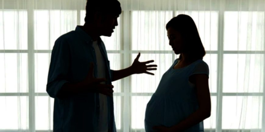 Vợ đang mang thai có thể ly hôn không?