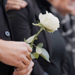 Tiền phúng điếu có phải di sản thừa kế không?