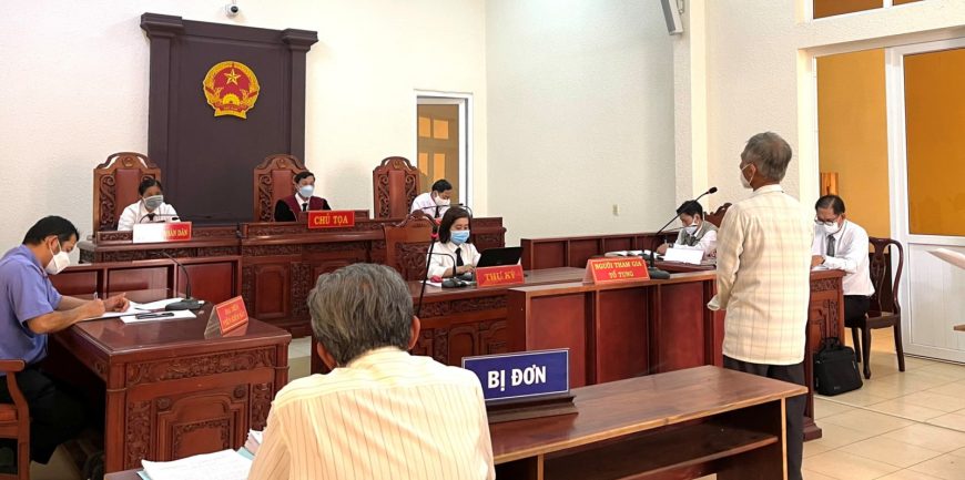 Người kháng cáo vắng mặt tại phiên tòa phúc thẩm xử lý thế nào?