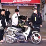 Mức xử phạt đối với trẻ vị thành niên khi tham gia cổ vũ, đua xe trái phép?