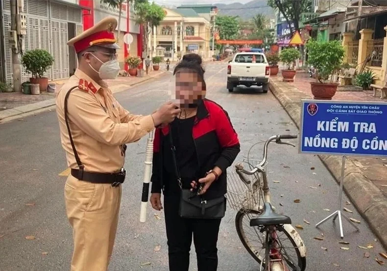 Đi xe đạp vi phạm nồng độ cồn bị phạt như thế nào?